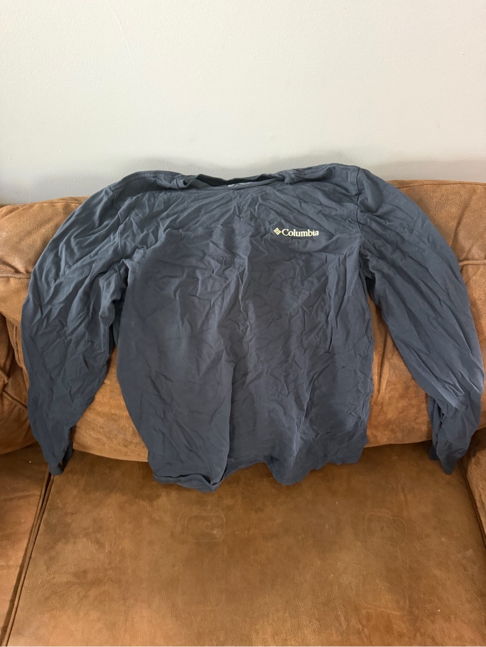 Columbia Men's Dark Navy Long-Sleeve Logo Tee
